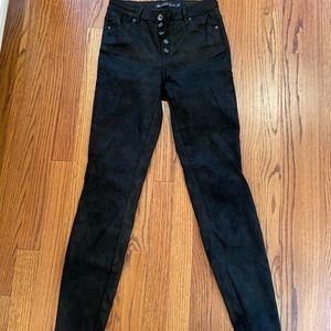 High waisted black suede jeans from Tractr Blu